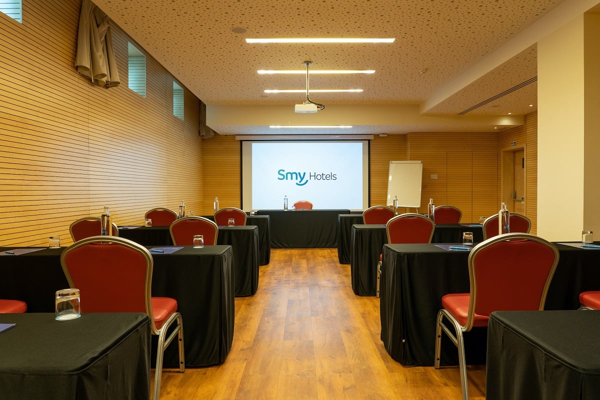 Main meeting hall Smy Lisboa 