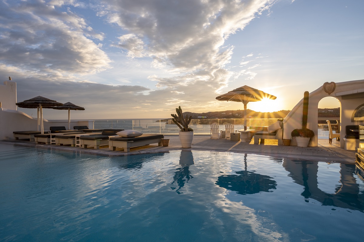 GRE_POOL_08