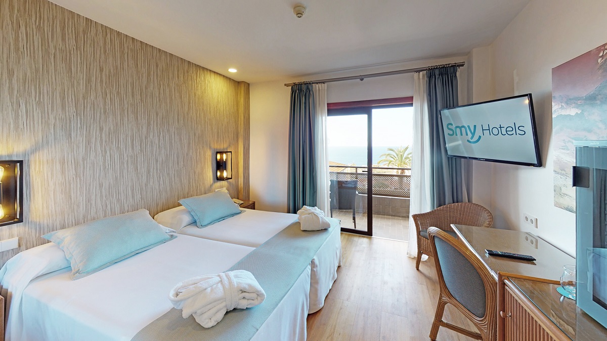 SMY-Puerto-de-la-Cruz-Hab-Conect-Suite-Conect4