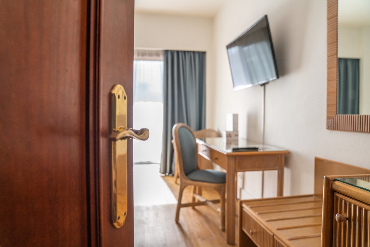 3.3 Double Room (5)